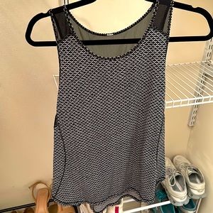 Women’s Lululemon Sculpt Tank, Size 8. Hardly worn.